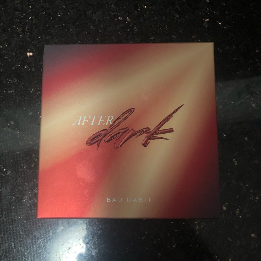 BNB Bad Habit After Dark Palette
